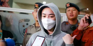 Waduh! Nomor HP-nya Dijadikan Kontak Darurat, Amanda Manopo Diteleponin Jasa Pinjol