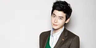 Lee Jong Suk Rayakan 5 Tahun Debut, Fans Kirimkan Kejutan