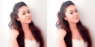 Wajah Bahagia Shafaq Naaz Sebelum Terbang ke Indonesia