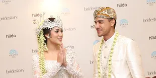 Wajah Raisa Dihujat dan Disebut Aneh, Hamish Daud Beri Pembelaan Manis di Instagram