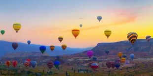 Wisata Balon Udara Paling Fantastis di Dunia, Wajib Coba!