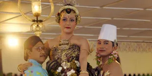 Wujud Tanggung Jawab, KPH Notonegoro Gendong GKR Hayu