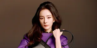 Yang Mi Kembali Hiasi Cover Harper’s Bazaar Maret 2026, Cetak Rekor Baru