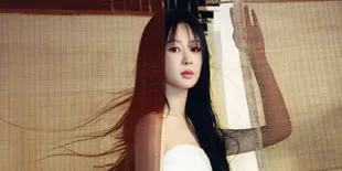 Yang Zi Tampil Artistik di Cover GLASS China New Year 2026, Angkat Filosofi Kertas dan Estetika Timur