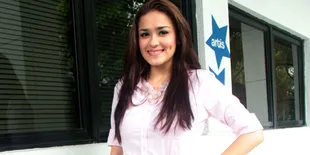 Yasmine Wildblood Tak Takut Dipanggil KPK