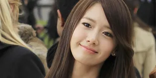 YoonA SNSD Perlihatkan Kaki Langsingnya Yang Memukau