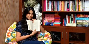 Yuk Intip Koleksi Novel Bergenre Dystopian Milik Tasya Tania