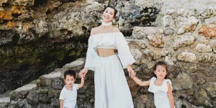 Yuk Intip Serunya Liburan Jennifer Bachdim Selama di Bali!