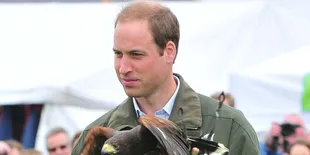 Yuk Kenalan Dengan Mobil Rp 5 M Milik Pangeran William!