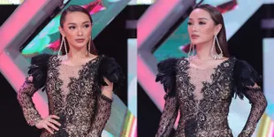 Zaskia Gotik Jatuh Sakit, Sirajuddin Mahmud Merawat dengan Romantis - Sempat Suapi Juga