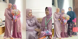 10 Potret Ashanty Dampingi Aulia Wisuda SD di Pesantren, Bangga dengan Prestasi Sang Anak Asuh - Bakal Tuntun Sampai Sukses