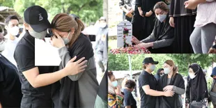 10 Potret Billy Syahputra Datang di Pemakaman Mendiang Ayah Hilda Vitria, Beri Pelukan Hangat Untuk Mantan Kekasih