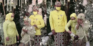 10 Potret Haru dan Sakral Prosesi Siraman Lesti Jelang Pernikahan, Wajah Bahagia Jadi Sorotan 