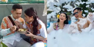 10 Potret Kebersamaan Fitri Carlina dan Suami, Selalu Romantis Meski Belum Dikaruniai Momongan