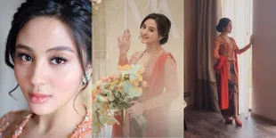 10 Potret Make Up dan Kebaya Margin Wieheerm Saat Dilamar Ali Syakieb, Cantik dengan Batik Belahan Tinggi