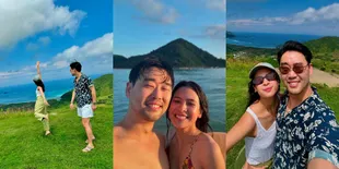 10 Potret Maudy Ayunda dan Jesse Choi Liburan ke Lombok, Serasa Lagi Bulan Madu - Asyik Surfing Sambil Nikmati Sunset