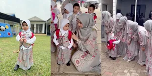 10 Potret Moana Anak Ria Ricis Mulai Sekolah, Bikin Gemas Pakai Seragam Baru - PAUD Milik Ibu Sendiri