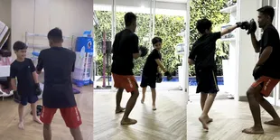 10 Potret Rafathar Belajar Bela Diri Pasca Ditonjok Teman Sekolah, Dilatih Langsung - Dipuji Berbakat Oleh Juara MMA