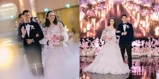 10 Potret Resepsi Pernikahan Rian Ardianto dan Ribka Sugiarto, Terkesan Elegan dan Mewah Abis