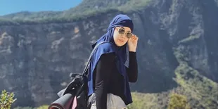 10 Potret Risty Tagor yang Dikabarkan Jadi Istri Kedua, Tinggal di Rumah Mewah - Tak Pernah Tunjukkan Wajah Suami