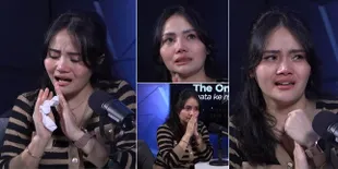 11 Potret Detik-Detik Mawar AFI Menangis Saat Bahas Eks Baby Sitter yang Pernah Membahayakan Nyawa Anaknya