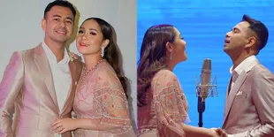 12 Potret Raffi Ahmad dan Nagita Slavina Tampil Serasi di Perayaan Anniversary 'Kamulah Takdirku', Mesra dan Lengket Kayak Prangko!