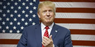 5 Film Ini Tampilkan Donald Trump Sebagai Cameo Loh, Apa Saja?