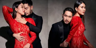 6 Foto Syahnaz Sadiqah dan Jeje Govinda di Pemotretan Terbaru, Mesra dan Sensual - Tetap 'Membara' Jelang 3 Tahun Perkawinan
