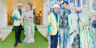 6 Potret April Jasmine Hadiri Lamaran Lesti dan Rizky Billar, Pakai Dress Bunga-bunga Cantik - Banjir Pujian