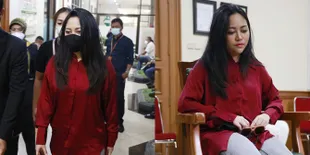 6 Potret Rachel Vennya Saat hadiri Sidang Cerai di Pengadilan Agama Jaksel, Nggak Mau Bicara Sedikit Pun