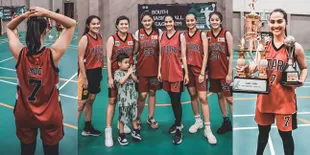 7 Aksi Maudy Koesnaedi Saat Tanding Basket, Ternyata Nggak Cuma Jago Akting Saja