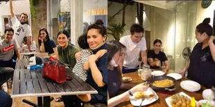 7 Momen Raffi Ahmad Sahur di Rumah Baim Wong: Makan Spaghetti Buatan Nagita - Rambut Kiano Jadi Botak