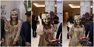 7 Potret Cantik Ayu Ting Ting di Pernikahan Ria Ricis - Didoakan Segera Menyusul 