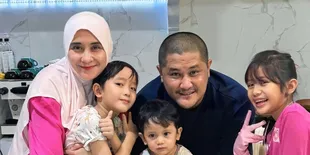 7 Potret Dapur Ryana Dea yang Rapi, Tempat Puadin Redi Buatkan Donat untuk Keluarga