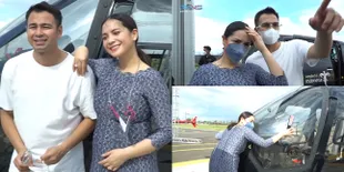 7 Potret Detik-Detik Nagita Slavina Peluk Helikopter Sambil Baca Sholawat, Pengin Punya Sendiri Warna Pink - Baby Bump Kehamilan 4 Bulan Jadi Sorotan