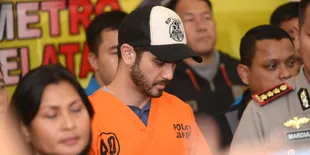 7 Potret Fachri Albar Ditangkap Terkait Narkoba Tahun 2018 dan 2007, Kini Diamankan untuk Ketiga Kalinya