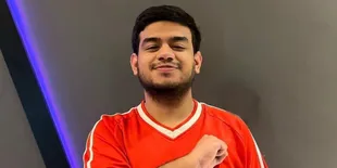 7 Potret Fadil Jaidi Yang Lagi Trending di Youtube Indonesia Bareng Jerome Polin!