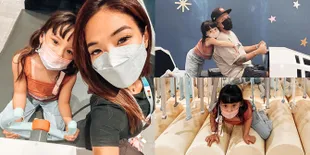 7 Potret Gisella Anastasia dan Gading Marten Kompak Momong Gempi Berdua, Asyik Temani Main di Playground - Banjir Dukungan Netizen