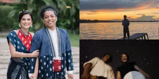 7 Potret Honeymoon Indah Permatasari dan Arie Kriting di Raja Ampat, Romantis Nikmati Senja dan Kue Lontar - Malam Penuh Bintang