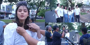 7 Potret Kebersamaan para Pemain Utama 'RODA-RODA GILA', Kompak Pakai Baju Putih - Esta Pramanita Akrab Banget sama Calista Arum