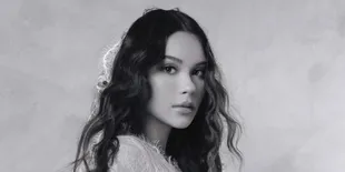 7 Potret Maternity Photoshoot Terbaru Alyssa Daguise, Cantiknya Unreal Bak Bidadari