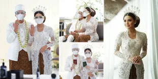 7 Potret Mesra dan Bahagia Aurel Hermansyah - Atta Halilintar Usai Acara Akad Nikah, Romantis!