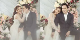 7 Potret Mesra Frislly Herlind dan Jordi Onsu Bak Calon Pengantin, Bernuansa Penuh Bunga Bikin Netizen Baper