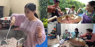 7 Potret Nagita Slavina Masak Rendang Wagyu Untuk Buka Puasa, Manjakan Karyawan dengan Daging Mahal Jutaan Rupiah