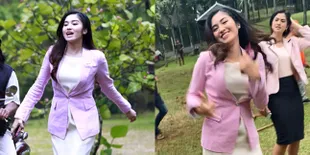 7 Potret Ochi Rosdiana Joget-Joget Saat Menunggu Giliran Syuting 'BUKU HARIAN SEORANG ISTRI', Jadi Mood Booster Semua Pemain