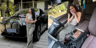 7 Potret Rachel Vennya Pamer Mobil Baru Kado Ulang Tahun, Harganya Capai Rp 2,4 Miliar