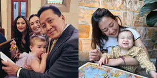 7 Potret Sherina Munaf Momong Keponakannya yang Tinggal di Australia, Telaten dan Tampak Kompak Berdua 