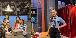 7 Potret Tasya Farasya Tampil Cantik Memesona Jadi Polisi di Acara Lapor Pak