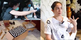 7 Potret Ussy Sulistiawaty Bagikan Seribu Hand Sanitizer, Pesan Langsung dari Pabrik