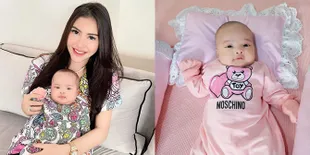 8 Foto Baby Queensha Anak Rica Andriani Saat Pakai Baju Branded, Baru Lahir Sudah Berselimut Hermes